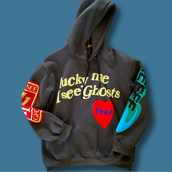 SOLD ON VINTED- Lucky Me I See Ghosts Sweater Dupe - Picture 1 of 3